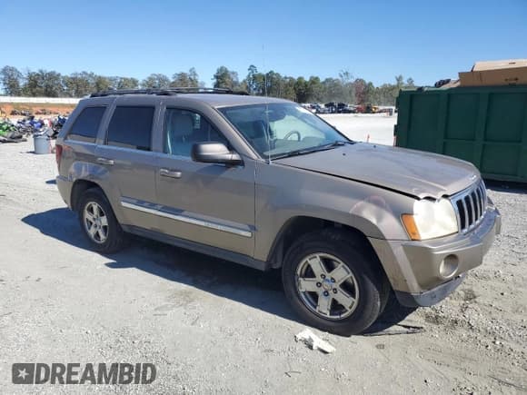 ✅ 2006 Jeep Grand Cherokee Limited • VIN: 1J8HR58236C112576 • Lot: 86715195. Listed on Copart with 223,405 mi. Free auction sales archive from the USA and detailed vehicle history report at DreamBid. Image 4.