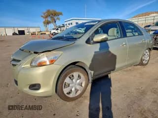 ✅ 2007 Toyota Yaris • VIN: JTDBT923371052657 • Лот: 93997765. Опубликован ранее на Copart с пробегом 78 029 миль. Бесплатный доступ к архиву аукционных продаж из США и подробный отчёт об истории автомобиля на DreamBid. Изображение 1.