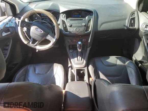 ✅ 2015 Ford Focus SE • VIN: 1FADP3F25FL283595 • Lot: 57966705. Listed on Copart with 182,405 mi. Free auction sales archive from the USA and detailed vehicle history report at DreamBid. Image 8.