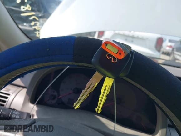 ✅ 2004 Infiniti G35 w/Leather • VIN: JNKCV51F04M702900 • Лот: 42718224. Опубликован ранее на IAAI с пробегом 277 964 миль. Бесплатный доступ к архиву аукционных продаж из США и подробный отчёт об истории автомобиля на DreamBid. Изображение 11.