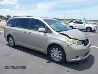 ✅ 2017 Toyota Sienna XLE Auto Access Seat • VIN: 5TDYZ3DC4HS823392 • Lot: 42323167. Listed on IAAI with 148,676 mi. Free auction sales archive from the USA and detailed vehicle history report at DreamBid. Image 1.
