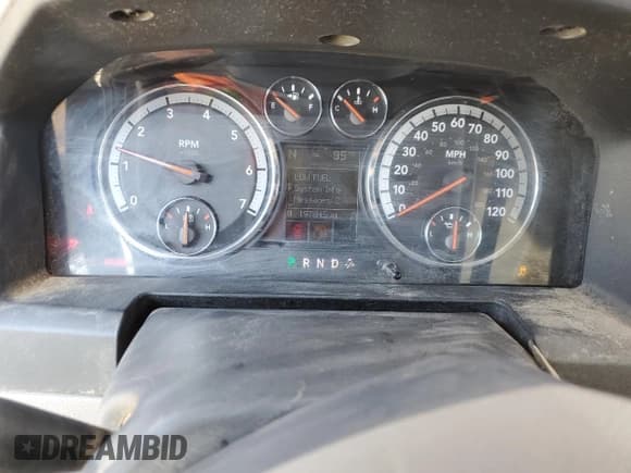 ✅ 2009 Dodge 1500 SLT • VIN: 1D3HB18P39S783604 • Lot: 57843895. Wystawiony na Copart z przebiegiem 197 845 mil. Bezpłatny archiwum sprzedaży aukcyjnych z USA i szczegółowy raport historii pojazdu na DreamBid. Zdjęcie 9.