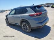 ✅ 2024 Nissan Rogue Platinum • VIN: JN8BT3DC9RW070536 • Lot: 66190485. Wystawiony na Copart z przebiegiem 34 240 mil. Bezpłatny archiwum sprzedaży aukcyjnych z USA i szczegółowy raport historii pojazdu na DreamBid. Zdjęcie 2.