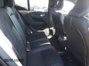 ✅ 2021 Volvo XC40 R-Design • VIN: YV4162UM6M2513725 • Lot: 40957893. Listed on Copart with 15,877 mi. Free auction sales archive from the USA and detailed vehicle history report at DreamBid. Image 12.