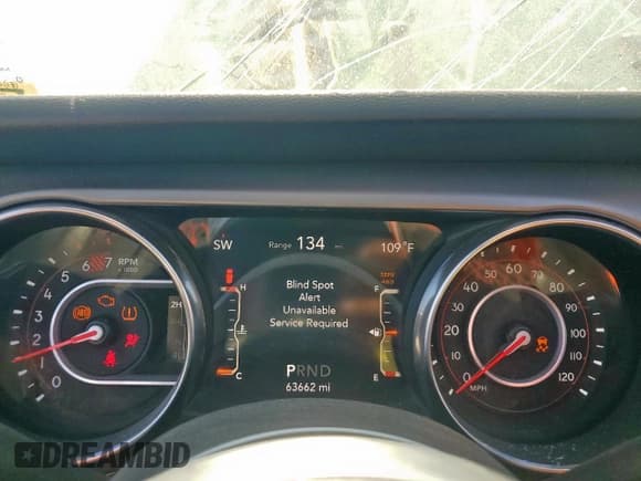 ✅ 2019 Jeep Wrangler Rubicon • VIN: 1C4HJXCN8KW503839 • Lot: 71015625. Wystawiony na Copart z przebiegiem 63 662 mil. Bezpłatny archiwum sprzedaży aukcyjnych z USA i szczegółowy raport historii pojazdu na DreamBid. Zdjęcie 9.