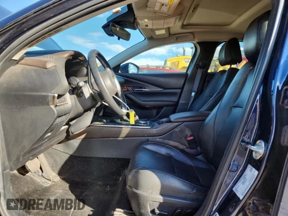 ✅ 2020 Mazda CX-30 Premium • VIN: 3MVDMBEM1LM129796 • Лот: 91221495. Опубликован ранее на Copart с пробегом 89 066 миль. Бесплатный доступ к архиву аукционных продаж из США и подробный отчёт об истории автомобиля на DreamBid. Изображение 7.