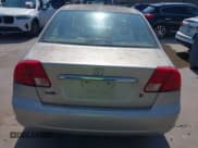 ✅ 2001 Honda Civic EX • VIN: 2HGES25761H534054 • Lot: 43175279. Listed on IAAI with 173,175 mi. Free auction sales archive from the USA and detailed vehicle history report at DreamBid. Image 17.