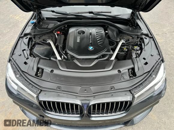 ✅ 2019 BMW 7 Series 740i xDrive • VIN: WBA7E4C55KGV28722 • Lot: 64955445. Listed on Copart with 94,901 mi. Free auction sales archive from the USA and detailed vehicle history report at DreamBid. Image 5.