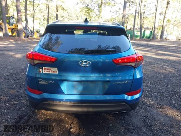 2016 Hyundai Tucson Limited with VIN KM8J33A27GU061924, listed as a IAAI auction lot 43466309 with 73,258 mi miles and . Bid and sale history available at DreamBid. Image 17.