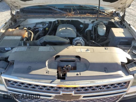 ✅ 2005 Chevrolet Silverado 2500HD Work Truck • VIN: 1GCHC29U75E307767 • Lot: 92182685. Wystawiony na Copart z przebiegiem 268 584 mil. Bezpłatny archiwum sprzedaży aukcyjnych z USA i szczegółowy raport historii pojazdu na DreamBid. Zdjęcie 11.