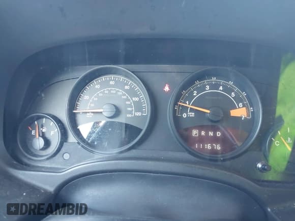 ✅ 2017 Jeep Patriot High Altitude • VIN: 1C4NJRFB2HD155301 • Lot: 43187793. Wystawiony na IAAI z przebiegiem 111 676 mil. Bezpłatny archiwum sprzedaży aukcyjnych z USA i szczegółowy raport historii pojazdu na DreamBid. Zdjęcie 7.