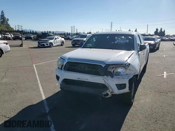 ✅ 2014 Toyota Tacoma • VIN: 5TFTX4CN2EX041705 • Лот: 82476605. Опубликован ранее на Copart с пробегом 147 304 миль. Бесплатный доступ к архиву аукционных продаж из США и подробный отчёт об истории автомобиля на DreamBid. Изображение 13.