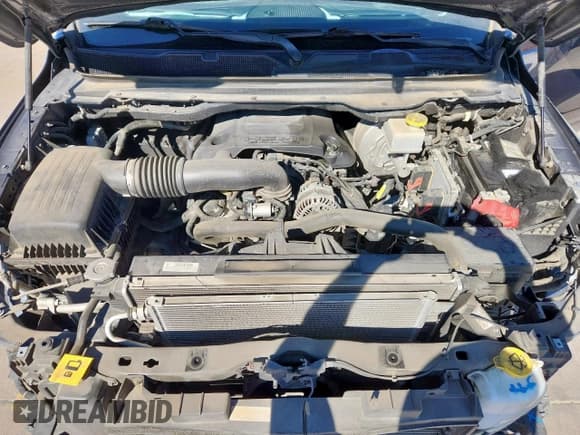 ✅ 2019 Ram 1500 Longhorn • VIN: 1C6SRFKT6KN839513 • Лот: 90738385. Опубликован ранее на Copart с пробегом 135 260 миль. Бесплатный доступ к архиву аукционных продаж из США и подробный отчёт об истории автомобиля на DreamBid. Изображение 12.