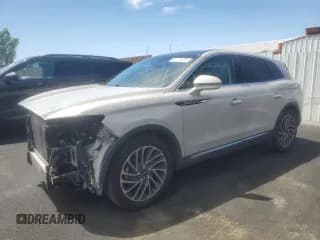 ✅ 2019 Lincoln Nautilus Reserve • VIN: 2LMPJ6LP8KBL14746 • Lot: 60175275. Wystawiony na Copart z przebiegiem 96 405 mil. Bezpłatny archiwum sprzedaży aukcyjnych z USA i szczegółowy raport historii pojazdu na DreamBid. Zdjęcie 1.