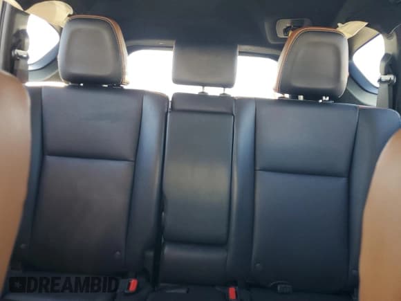 ✅ 2018 Toyota RAV4 SE • VIN: JTMJFREV0JJ212646 • Lot: 91848095. Listed on Copart with 78,060 mi. Free auction sales archive from the USA and detailed vehicle history report at DreamBid. Image 10.