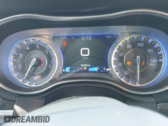 ✅ 2018 Chrysler 300 Limited • VIN: 2C3CCAEG1JH193695 • Lot: 42586518. Listed on IAAI with 104,106 mi. Free auction sales archive from the USA and detailed vehicle history report at DreamBid. Image 7.