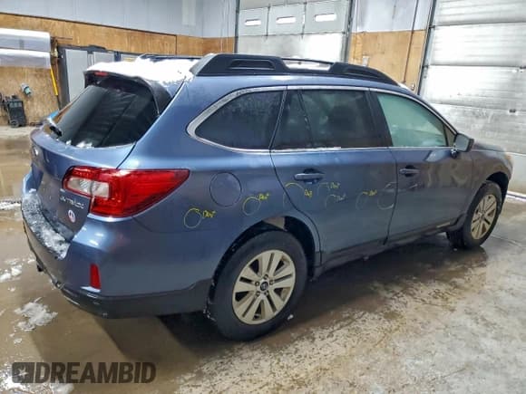 ✅ 2015 Subaru Outback Premium • VIN: 4S4BSBCC4F3313205 • Lot: 95850055. Listed on Copart with 118,446 mi. Free auction sales archive from the USA and detailed vehicle history report at DreamBid. Image 3.