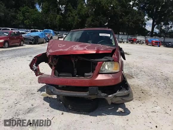 ✅ 2006 Ford Expedition Special Service • VIN: 1FMPU15566LA65080 • Lot: 69558824. Listed on Copart with 128,749 mi. Free auction sales archive from the USA and detailed vehicle history report at DreamBid. Image 11.