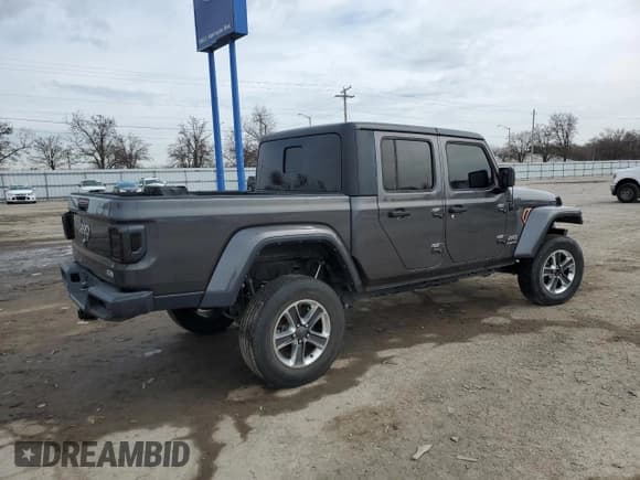 ✅ 2021 Jeep Gladiator High Altitude • VIN: 1C6HJTFGXML600395 • Lot: 50393625. Listed on Copart with 45,079 mi. Free auction sales archive from the USA and detailed vehicle history report at DreamBid. Image 3.