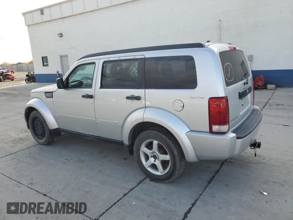 ✅ 2011 Dodge Nitro Heat • VIN: 1D4PU4GK2BW601396 • Лот: 93496365. Опубликован ранее на Copart с пробегом 200 186 миль. Бесплатный доступ к архиву аукционных продаж из США и подробный отчёт об истории автомобиля на DreamBid. Изображение 2.