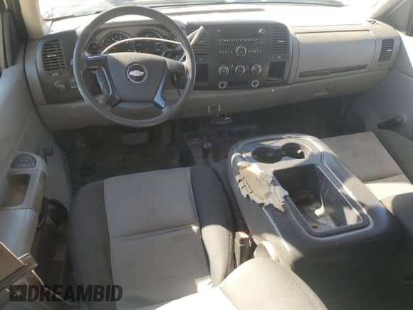 2008 Chevrolet Silverado 3500HD SRW LTZ z VIN 1GCHK33678F180956, wystawiony jako Copart lot #49663765 z przebiegiem 292 375 mil mil oraz Szkoda całkowita • Salvage title. Historia ofert i sprzedaży dostępna na DreamBid. Obrazek 8.