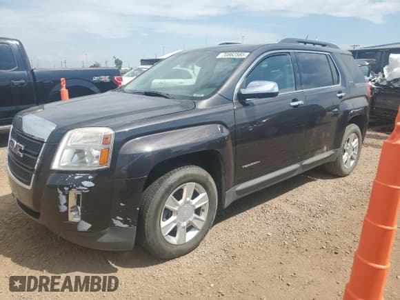 ✅ 2013 GMC Terrain SLE • VIN: 2GKALSEK6D6109842 • Lot: 70862585. Wystawiony na Copart z przebiegiem 141 996 mil. Bezpłatny archiwum sprzedaży aukcyjnych z USA i szczegółowy raport historii pojazdu na DreamBid. Zdjęcie 1.