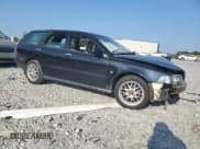 ✅ 2004 Volvo V40 • VIN: YV1VW27544F033744 • Лот: 69582455. Опубликован ранее на Copart с пробегом 143 681 миль. Бесплатный доступ к архиву аукционных продаж из США и подробный отчёт об истории автомобиля на DreamBid. Изображение 4.