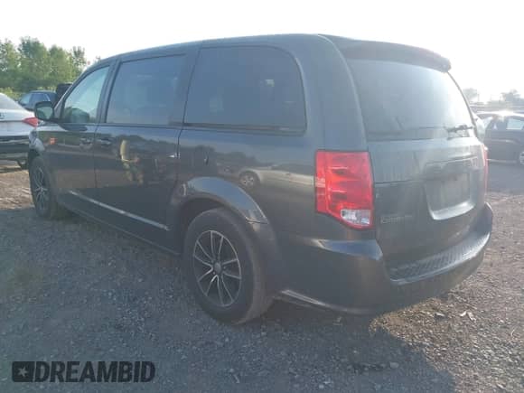 2018 Dodge Grand Caravan SXT z VIN 2C4RDGCG8JR159899, wystawiony jako IAAI lot #42837233 z przebiegiem 104 074 mil mil oraz . Historia ofert i sprzedaży dostępna na DreamBid. Obrazek 3.
