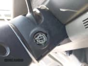 ✅ 2003 Ford F-250 XL • VIN: 3FTNX20LX3MB20798 • Lot: 42304074. Listed on IAAI with 274,238 mi. Free auction sales archive from the USA and detailed vehicle history report at DreamBid. Image 6.