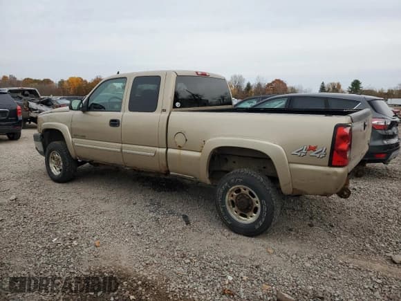 ✅ 2006 Chevrolet Silverado 2500HD Work Truck • VIN: 1GCHK29U76E173234 • Lot: 78098314. Wystawiony na Copart z przebiegiem 107 937 mil. Bezpłatny archiwum sprzedaży aukcyjnych z USA i szczegółowy raport historii pojazdu na DreamBid. Zdjęcie 2.