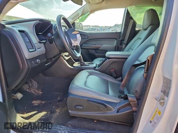 ✅ 2020 Chevrolet Colorado 2WD Work Truck • VIN: 1GCHSBEA6L1126453 • Lot: 93485515. Wystawiony na Copart z przebiegiem 85 771 mil. Bezpłatny archiwum sprzedaży aukcyjnych z USA i szczegółowy raport historii pojazdu na DreamBid. Zdjęcie 7.