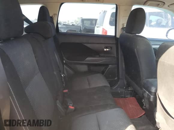 2016 Mitsubishi Outlander ES с VIN JA4AD2A38GZ033891, выставлен на аукционе Copart как лот 82713265 с пробегом 216 589 миль миль и Чистый • Clean title. История ставок и продаж доступна на DreamBid. Изображение 10.