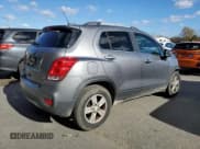 ✅ 2020 Chevrolet Trax LT • VIN: 3GNCJLSB5LL290812 • Lot: 90781435. Wystawiony na Copart z przebiegiem 101 577 mil. Bezpłatny archiwum sprzedaży aukcyjnych z USA i szczegółowy raport historii pojazdu na DreamBid. Zdjęcie 3.