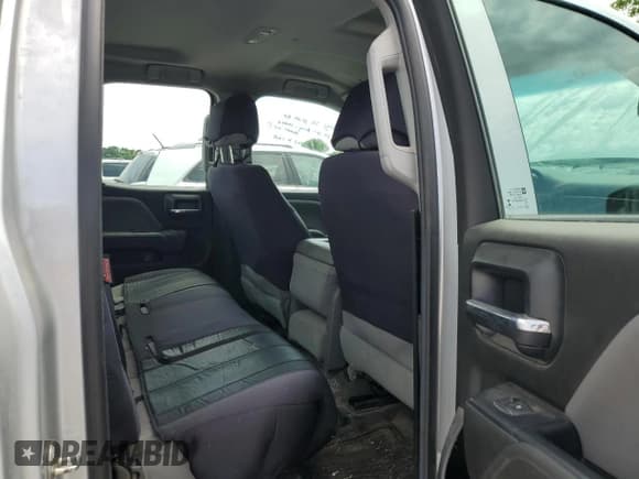 ✅ 2018 Chevrolet Silverado 1500 LS • VIN: 1GCRCNEH0JZ287301 • Лот: 61729555. Опубликован ранее на Copart с пробегом 208 002 миль. Бесплатный доступ к архиву аукционных продаж из США и подробный отчёт об истории автомобиля на DreamBid. Изображение 10.