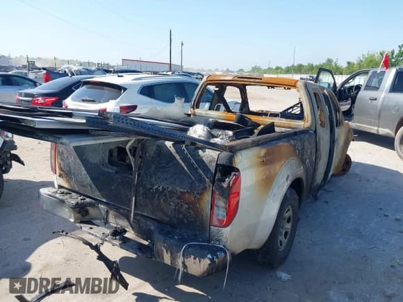 ✅ 2016 Nissan Frontier S • VIN: 1N6BD0CT6GN796542 • Лот: 42096131. Опубликован ранее на IAAI с пробегом Не указан. Бесплатный доступ к архиву аукционных продаж из США и подробный отчёт об истории автомобиля на DreamBid. Изображение 4.