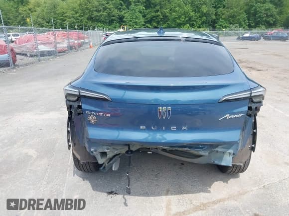 ✅ 2024 Buick Envista Avenir • VIN: KL47LCE21RB175225 • Lot: 42700576. Listed on IAAI with 12,659 mi. Free auction sales archive from the USA and detailed vehicle history report at DreamBid. Image 17.