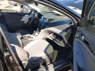 2011 Hyundai Sonata Limited with VIN 5NPEC4AC9BH021612, listed as a IAAI auction lot 43443541 with 243,919 mi miles and . Bid and sale history available at DreamBid. Image 5.