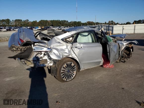 ✅ 2017 Ford Fusion Hybrid Titanium • VIN: 3FA6P0RU6HR267642 • Lot: 82504085. Listed on Copart with Not provided. Free auction sales archive from the USA and detailed vehicle history report at DreamBid. Image 3.