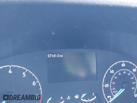 ✅ 2021 Ford Transit Cargo • VIN: 1FTBW3X88MKA61112 • Lot: 43350434. Wystawiony na IAAI z przebiegiem 57 141 mil. Bezpłatny archiwum sprzedaży aukcyjnych z USA i szczegółowy raport historii pojazdu na DreamBid. Zdjęcie 7.