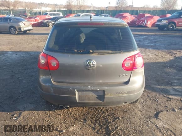 ✅ 2008 Volkswagen Rabbit S • VIN: WVWDA71K18W176068 • Lot: 41137991. Wystawiony na IAAI z przebiegiem Nie podano. Bezpłatny archiwum sprzedaży aukcyjnych z USA i szczegółowy raport historii pojazdu na DreamBid. Zdjęcie 17.