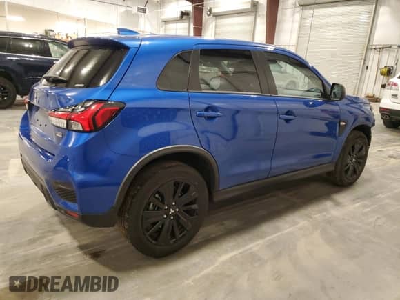 2025 Mitsubishi Outlander S с VIN JA4ARUAU6SU008614, выставлен на аукционе Copart как лот 90855665 с пробегом 9 902 миль миль и Списание • Salvage title. История ставок и продаж доступна на DreamBid. Изображение 3.