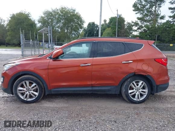 2013 Hyundai Santa Fe Sport z VIN 5XYZU3LA1DG106555, wystawiony jako IAAI lot #43211750 z przebiegiem 176 323 mil mil oraz . Historia ofert i sprzedaży dostępna na DreamBid. Obrazek 14.