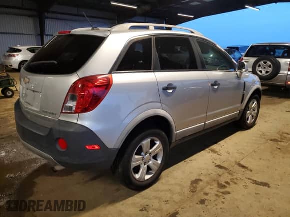 2015 Chevrolet Captiva Sport LS с VIN 3GNAL2EK2FS526446, выставлен на аукционе Copart как лот 86227904 с пробегом 125 886 миль миль и Чистый • Clean title. История ставок и продаж доступна на DreamBid. Изображение 3.