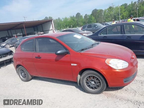 ✅ 2007 Hyundai Accent GS • VIN: KMHCM36C57U039086 • Лот: 42076090. Опубликован ранее на IAAI с пробегом 317 056 миль. Бесплатный доступ к архиву аукционных продаж из США и подробный отчёт об истории автомобиля на DreamBid. Изображение 13.