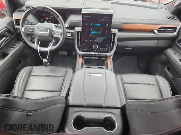 ✅ 2025 GMC Yukon Denali • VIN: 1GKS2DRL2SR128203 • Лот: 66365485. Опубликован ранее на Copart с пробегом 15 267 миль. Бесплатный доступ к архиву аукционных продаж из США и подробный отчёт об истории автомобиля на DreamBid. Изображение 8.