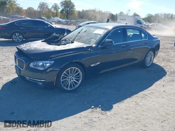 ✅ 2013 BMW 7 Series 750Li xDrive • VIN: WBAYF8C56DD140847 • Lot: 43446464. Listed on IAAI with Not provided. Free auction sales archive from the USA and detailed vehicle history report at DreamBid. Image 2.