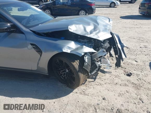 ✅ 2023 BMW M4 Competition xDrive • VIN: WBS43AZ00PCL57083 • Lot: 43338250. Listed on IAAI with Not provided. Free auction sales archive from the USA and detailed vehicle history report at DreamBid. Image 19.