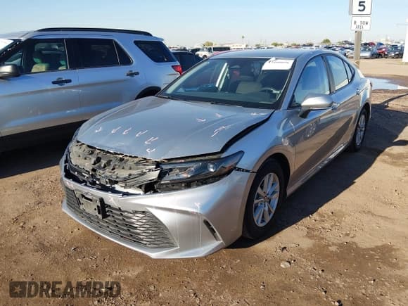 ✅ 2025 Toyota Camry SE • VIN: 4T1DAACK6SU508983 • Лот: 43800096. Опубликован ранее на IAAI с пробегом 35 176 миль. Бесплатный доступ к архиву аукционных продаж из США и подробный отчёт об истории автомобиля на DreamBid. Изображение 6.