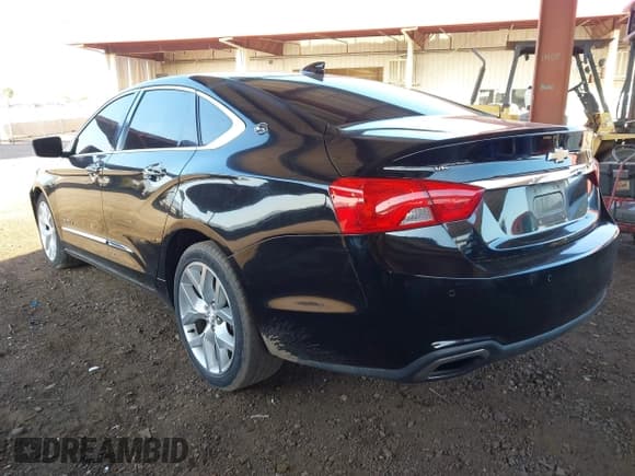 ✅ 2017 Chevrolet Impala Premier • VIN: 2G1145S38H9156830 • Lot: 43155881. Listed on IAAI with 152,415 mi. Free auction sales archive from the USA and detailed vehicle history report at DreamBid. Image 3.