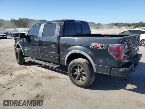 ✅ 2014 Ford F-150 XLT • VIN: 1FTFW1ET7EFC12027 • Лот: 92410225. Опубликован ранее на Copart с пробегом 133 506 миль. Бесплатный доступ к архиву аукционных продаж из США и подробный отчёт об истории автомобиля на DreamBid. Изображение 2.